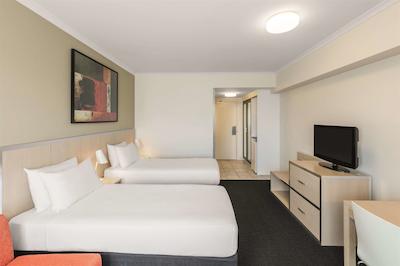 تراولج ریزرت داروین