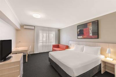 تراولج ریزرت داروین