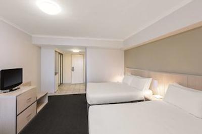 تراولج ریزرت داروین