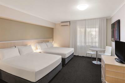 تراولج ریزرت داروین