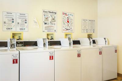 استودیو 6 فتویل نک براگ بولوارد