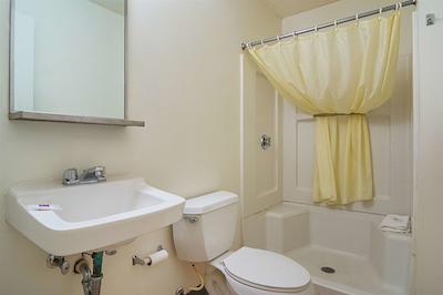 استودیو 6 فتویل نک براگ بولوارد