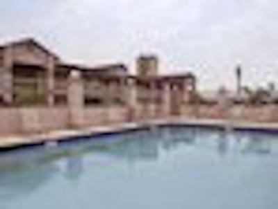 سوپر 8 بتون/منت بلویو اریا