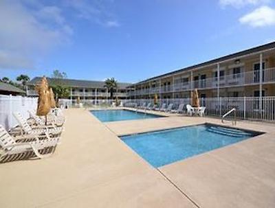 سوپر 8 متل-بیلاکسی