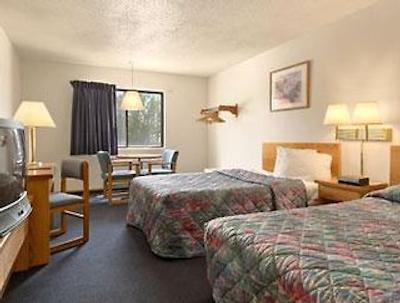 سوپر 8 متل-پیتسبورگ