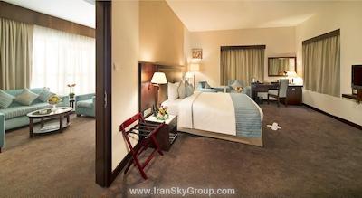 رامادا بای ویندهام دیره