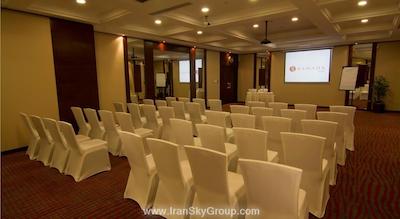 رامادا بای ویندهام دیره