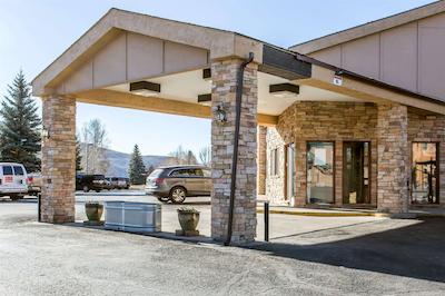 اکنو لج گونیسُن