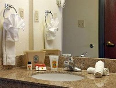 سوپر 8 متل-هوستون / ای-10 / فدرال راد