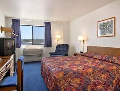 سوپر 8 متل-سیوکس سیتی/اسود