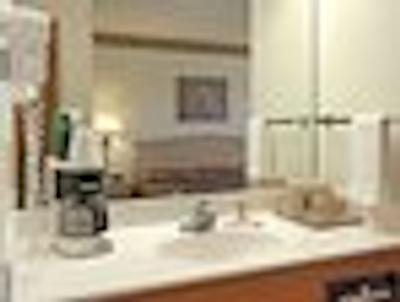 سوپر 8 پلینفیلد/ایندیاناپلیز آیرپرت اریا