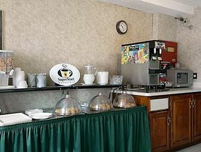 سوپر 8 کنمر/بوفالو/نیاگارا فالز اریا