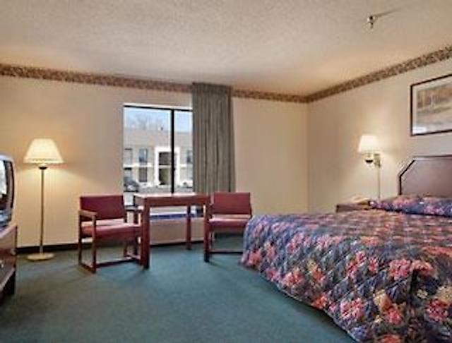 سوپر 8 متل-مریستون/اسود