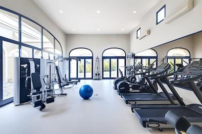 بارسل منتکاستیلو گولف