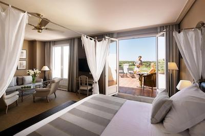 بارسل منتکاستیلو گولف