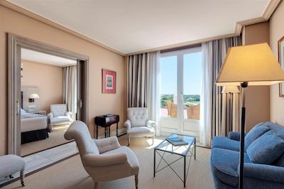 بارسل منتکاستیلو گولف