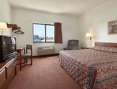 سوپر 8 ماسُن سیتی