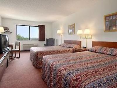 سوپر 8 ماسُن سیتی