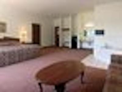 سوپر 8 ماسُن سیتی