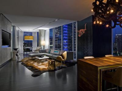 و دالاز ویکتری