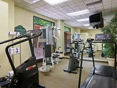 وینگات بای وایندهام-چارلت آیرپرت