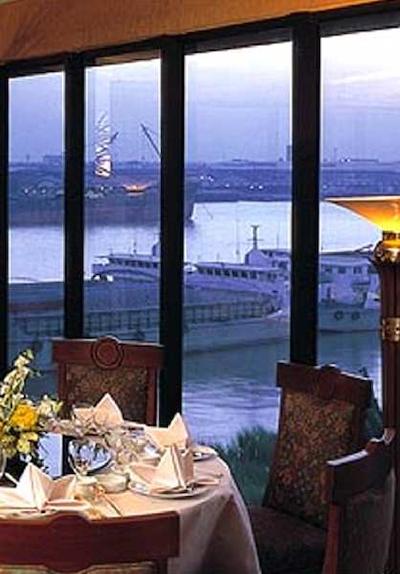 مونتین ریورساید هتل