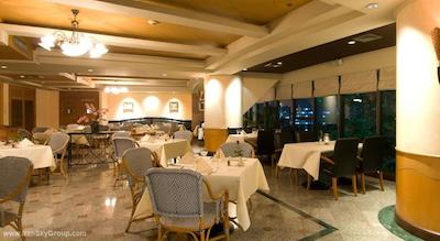 مونتین ریورساید هتل