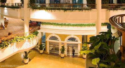 مونتین ریورساید هتل