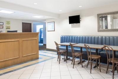 سوپر 8 متل-وستبروک/پرتلاند اریا