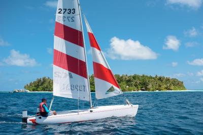 بیادهو آیلند