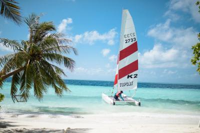 بیادهو آیلند