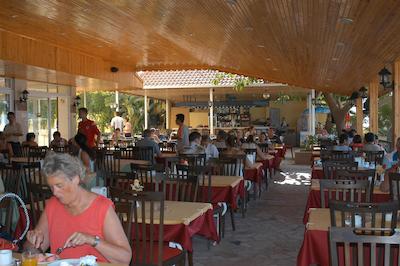 کلئوپاترا موز هتل