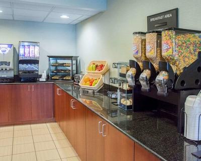 کلارین این اند سویتز