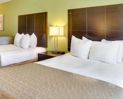 کلارین این اند سویتز