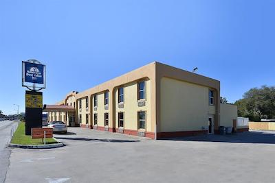 تراولج بای ویندهام وینتر هاون