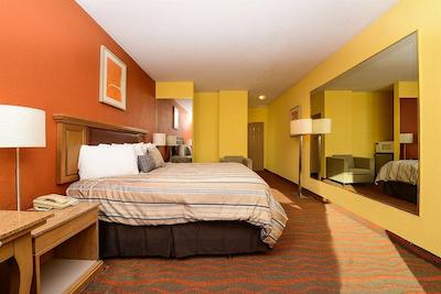 تراولج بای ویندهام وینتر هاون