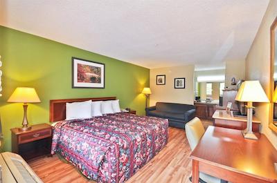 کونتری هیرد این اند سویتز-ماریتا