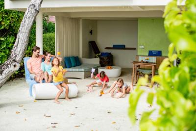 هالیدی این ریزورت کاندوما مالدیو