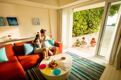 هالیدی این ریزورت کاندوما مالدیو