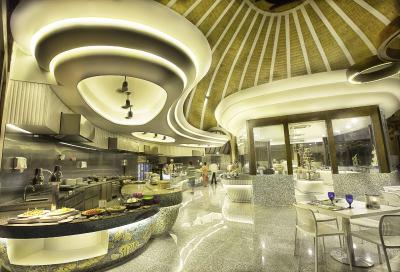 هالیدی این ریزورت کاندوما مالدیو