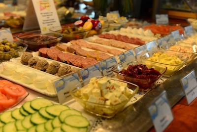 تیپتپ هتل نیشنال