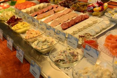 تیپتپ هتل نیشنال