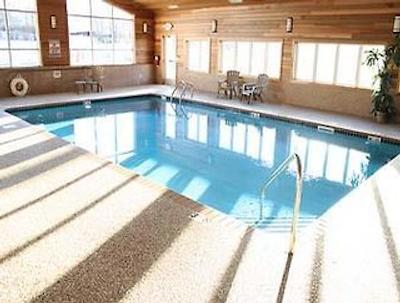 سوپر 8 متل رجرز مینسُتا