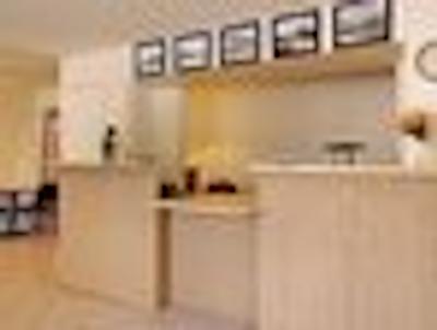 سوپر 8 متل رد بلوف