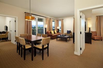 د وستین وراسا ناپا