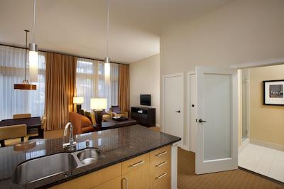 د وستین وراسا ناپا