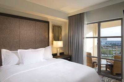 لاز پالمراز بای هیلتون گراند واکیشنز