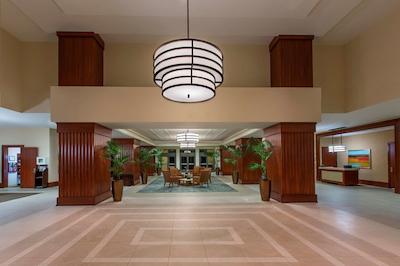 لاز پالمراز بای هیلتون گراند واکیشنز