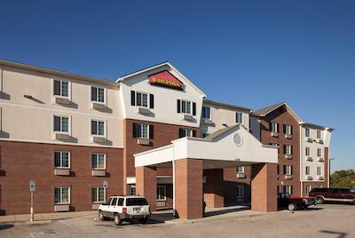 وودسپرینگ سویتز ایندیاناپلیز پلینفیلد