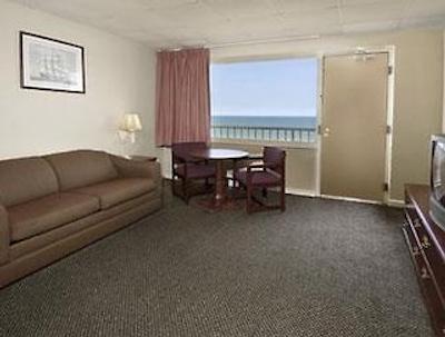 تراولج سویتز ویرجینیا بیچ اُسینفرنت